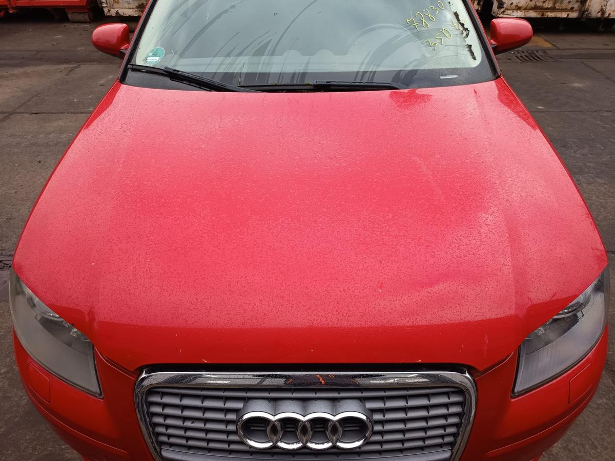 Audi A3 8PA original Motorhaube Klappe Deckel vorn Front Y3J Brillantrot Bj 2005
