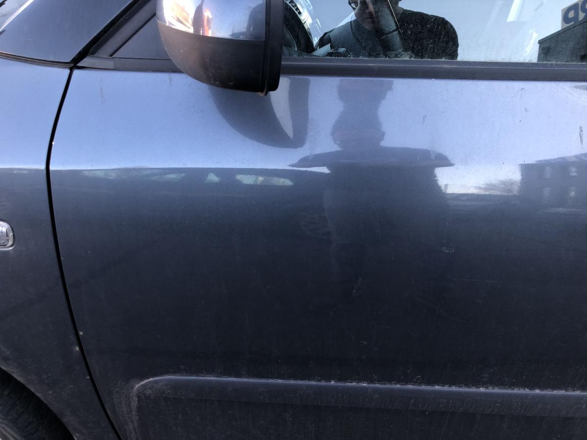 Skoda Fabia 5J T&uuml;r vorn links Fahrert&uuml;r auch Kombi LF8J Antracit Grey