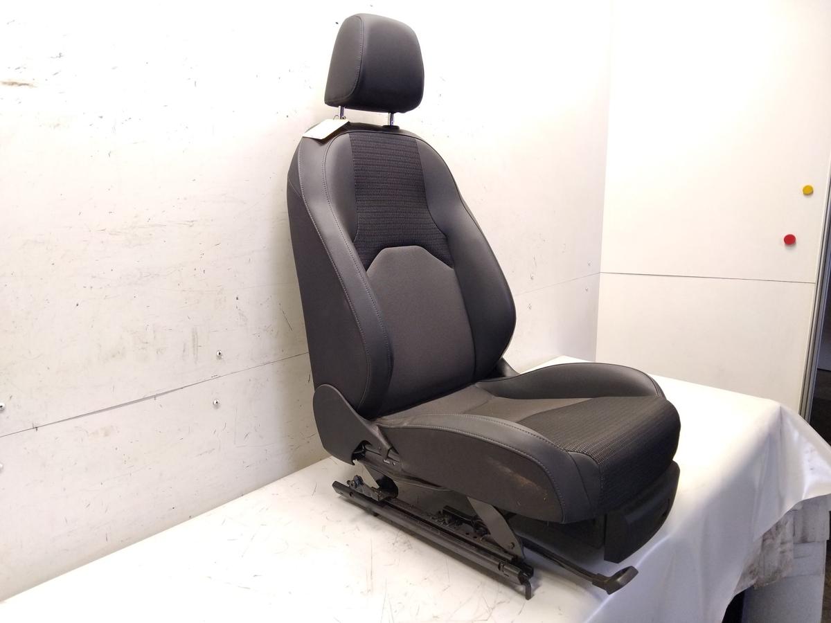 Seat Leon ST 5F Sitz vorn links Sport-Komfortsitz beheizt ! Mängel ! Bj.2019