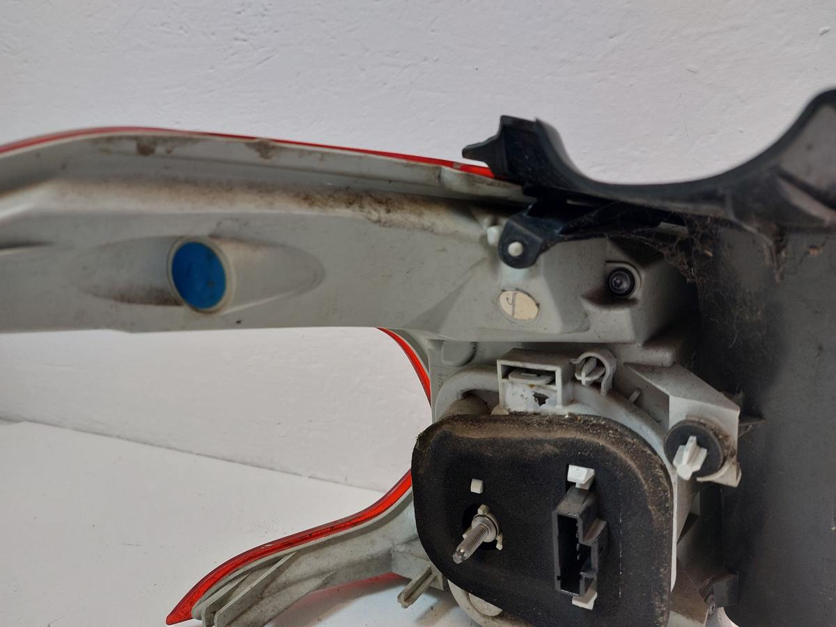 Peugeot 2008 I CU Rückleuchte rechts außen Ecke Rücklicht bis 2016 Heckleuchte