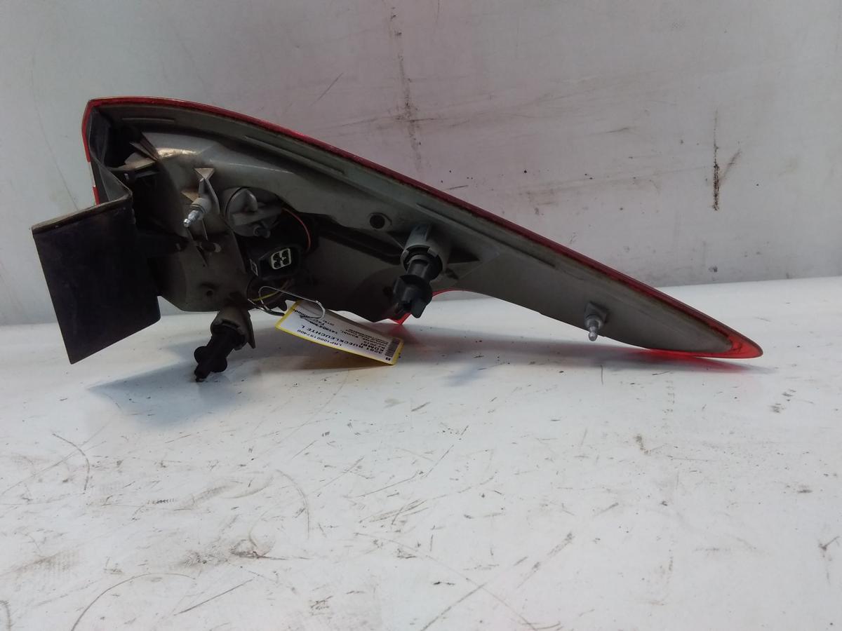 Ford Focus 3 Kombi Facelift original R&uuml;ckleuchte Heckleuchte links Bj.2015