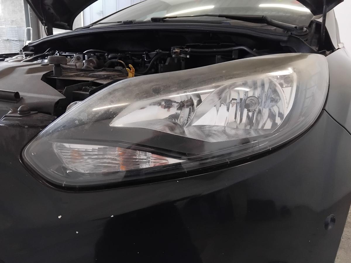 Ford Focus 3 DYB orig Scheinwerfer links schwarz Visteon mit LWR vergilbt BJ2011