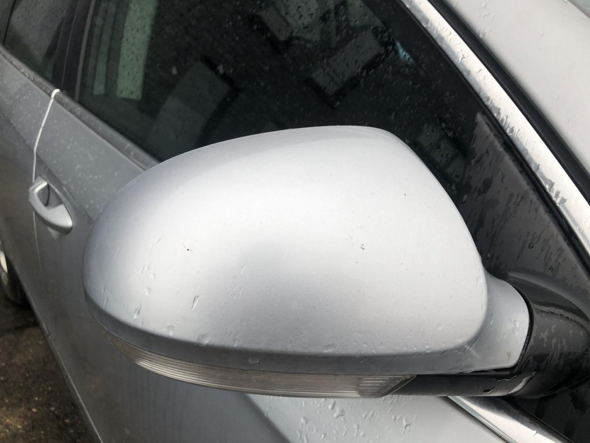 VW Passat 3C B6 Au&szlig;enspiegel rechts R&uuml;ckspiegel elek anklappbar LA7W silber