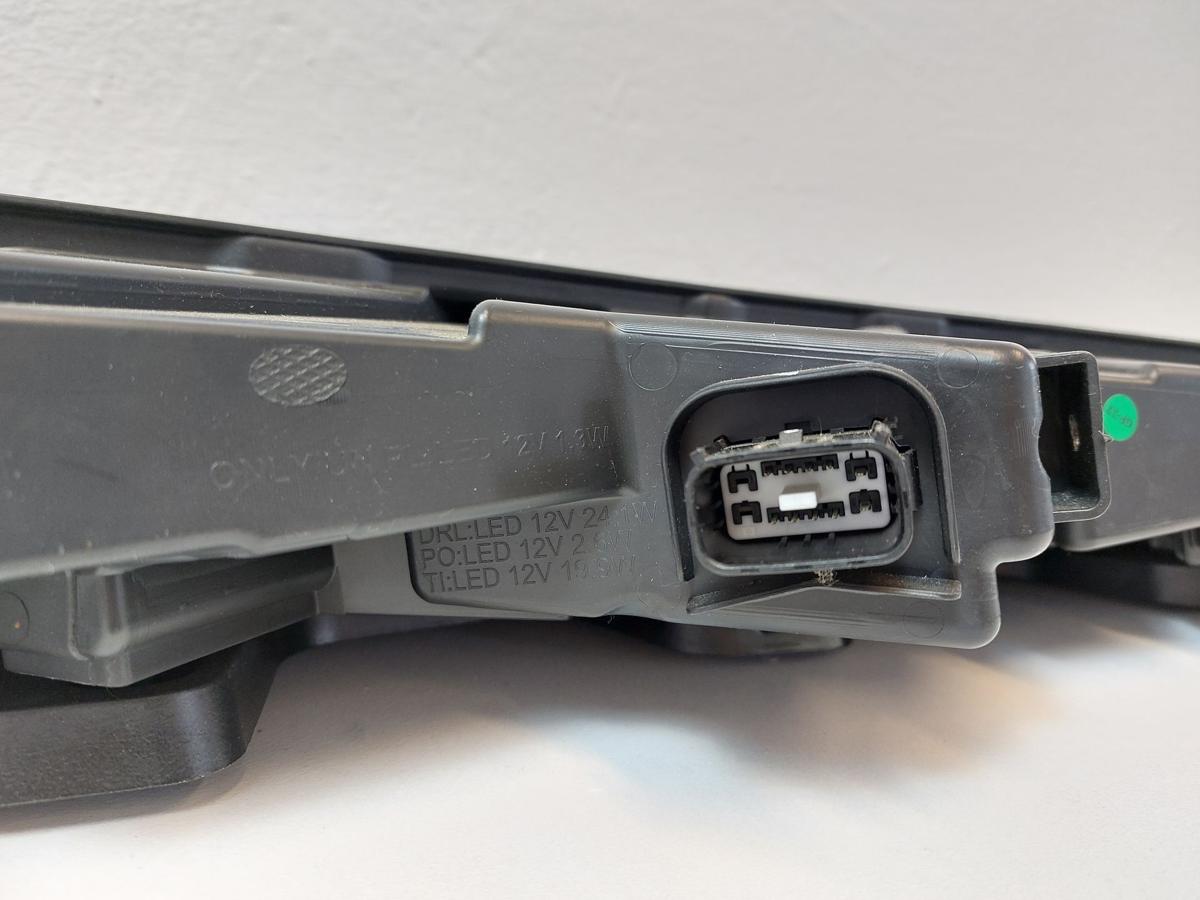 NIO EL6 Elektro SUV LED Tagfahrleuchte vorn links Tagfahrlicht Voll LED