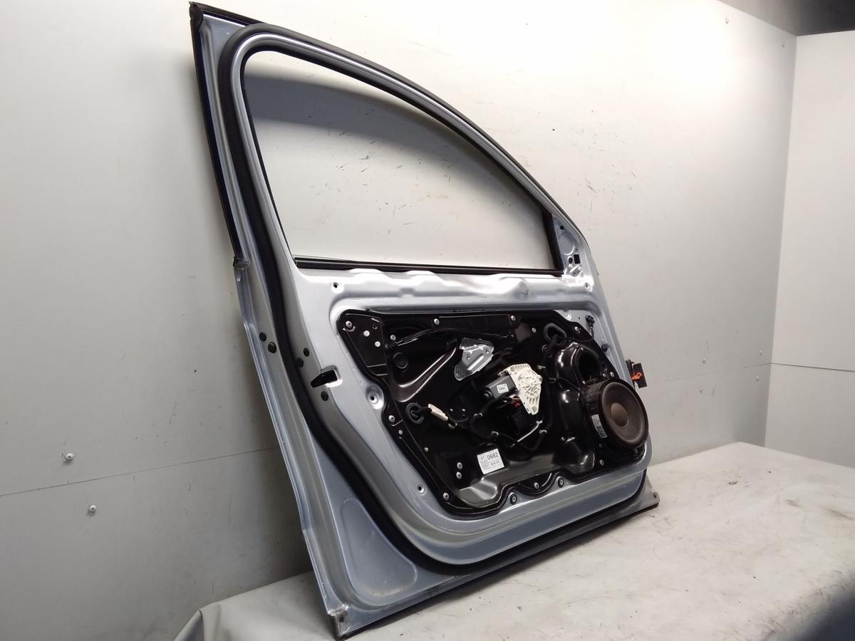 VW Passat 3C original Tür vorn links Fahrertür LA7W reflexsilbermetallic BJ2006