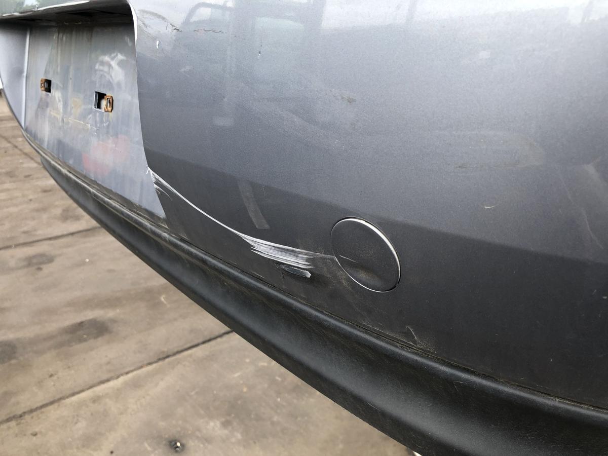Opel Vectra C original Stoßstange Fänger hinten/Heck Z163 Lichtsilber Bj 2004