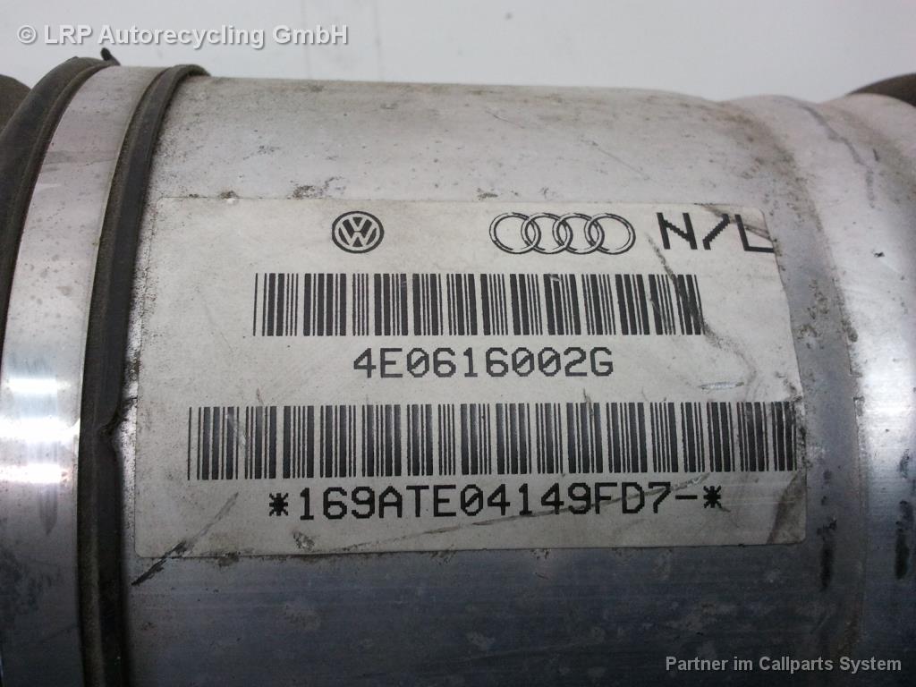 Audi A8 4E D3 Bj.2003 original Luftfederdämpfer hinten rechts 4E0616002G beschädigt