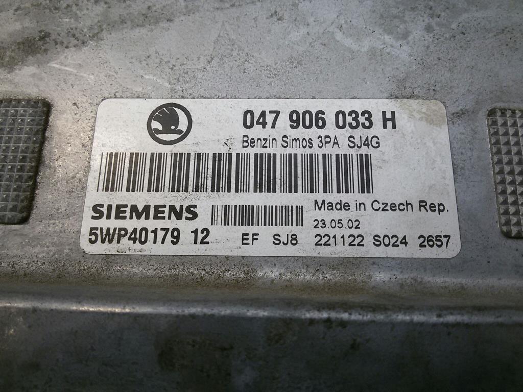 Skoda Fabia 6Y original Steuergerät Motor 047906033H 5WP4017912 SIEMENS BJ2002