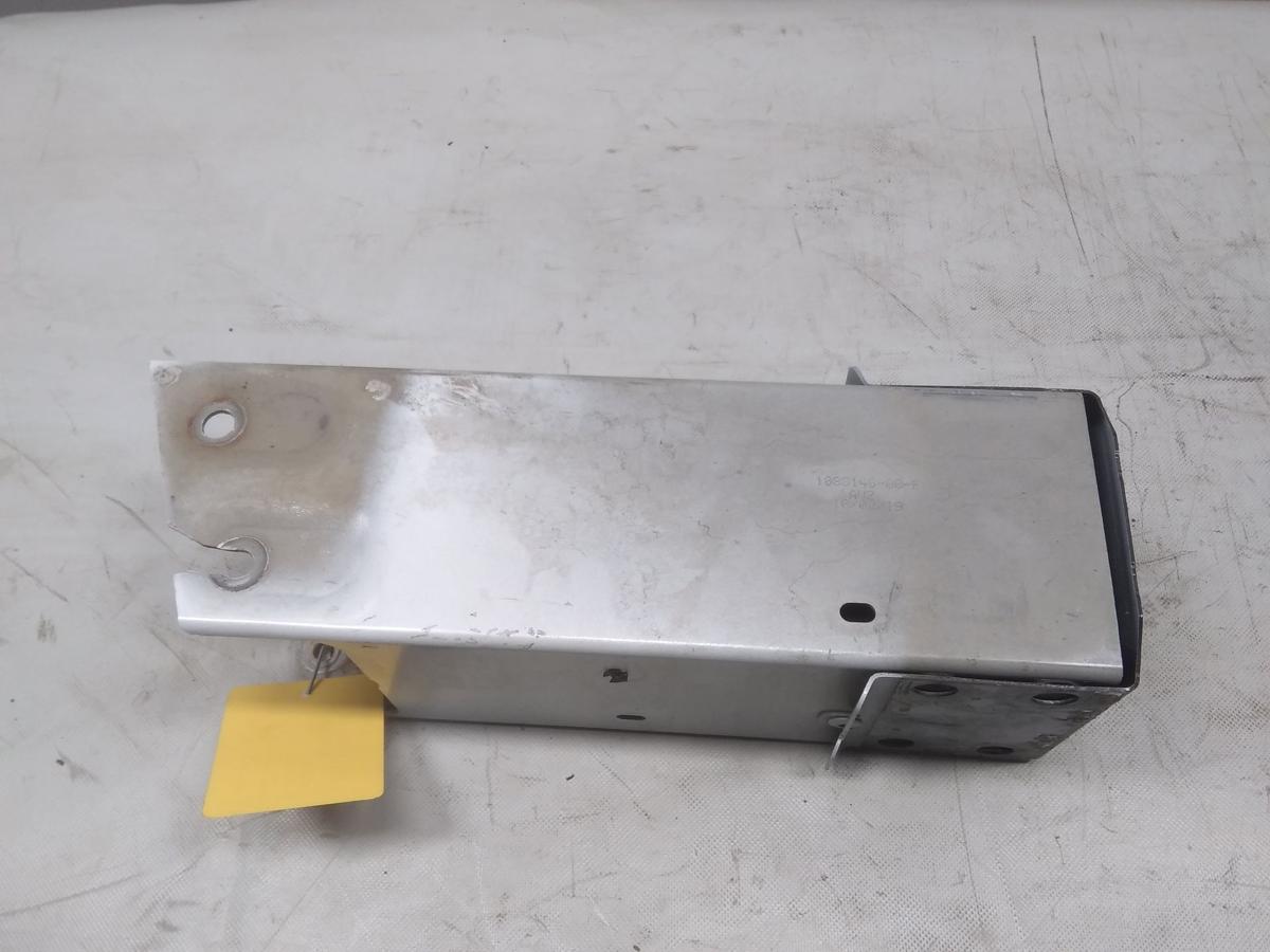 Tesla Model 3 original Aufpralldämpfer Langsträger vorn links 108814800F BJ2019