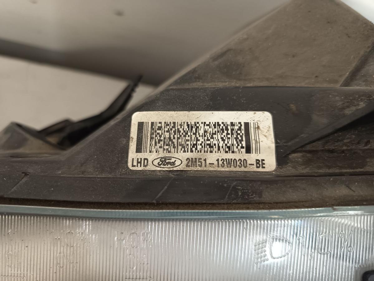 Ford Focus Mk1 riginal Hauptscheinwerfer links Halogen Frontlich Facelift Bj2003