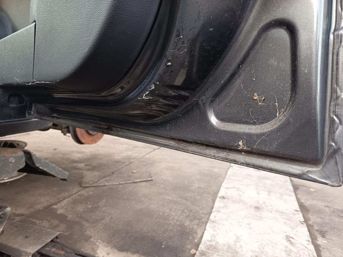 Opel Astra H original T&uuml;r vorn rechts Beifahrer Z177 Karbongrau Bj 2010