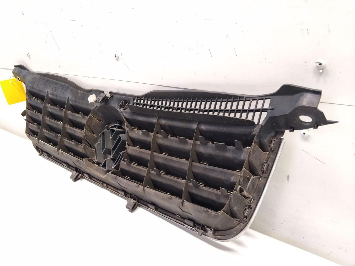 VW Passat 3BG original K&uuml;hlergrill mit Emblem BJ2001