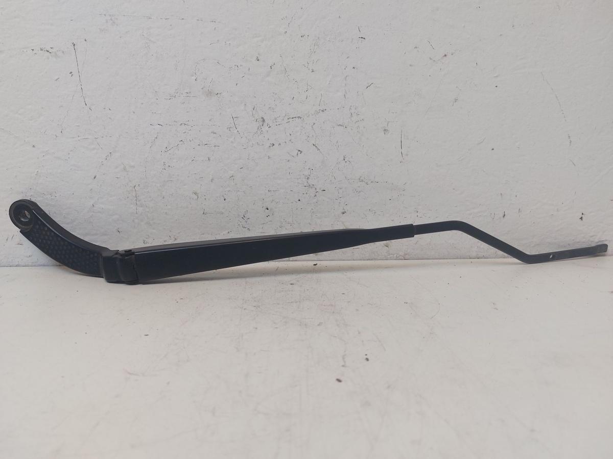 Renault Clio IV X98 TCe90 Wischerarm vorn links Scheibenwischerarm