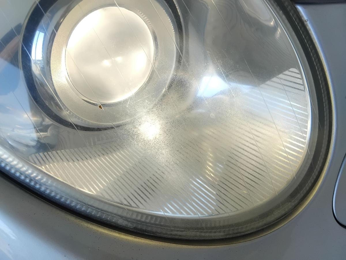 Mercedes E-Klasse W211 original Bi-Xenon Scheinwerfer rechts vergilbt BJ2004