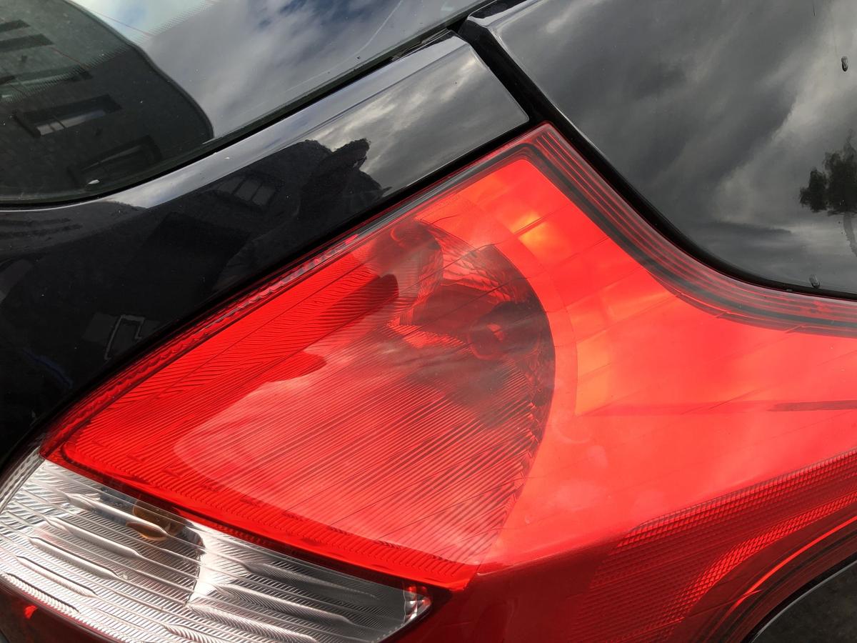Ford Focus DYB Rückleuchte rechts Rücklicht Heckleuchte 5 türer Schlusslicht