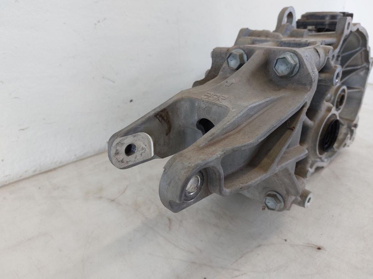 Nissan Leaf ZE1 40kWh Getriebe Automatikgetriebe OEM 320105-SH5F