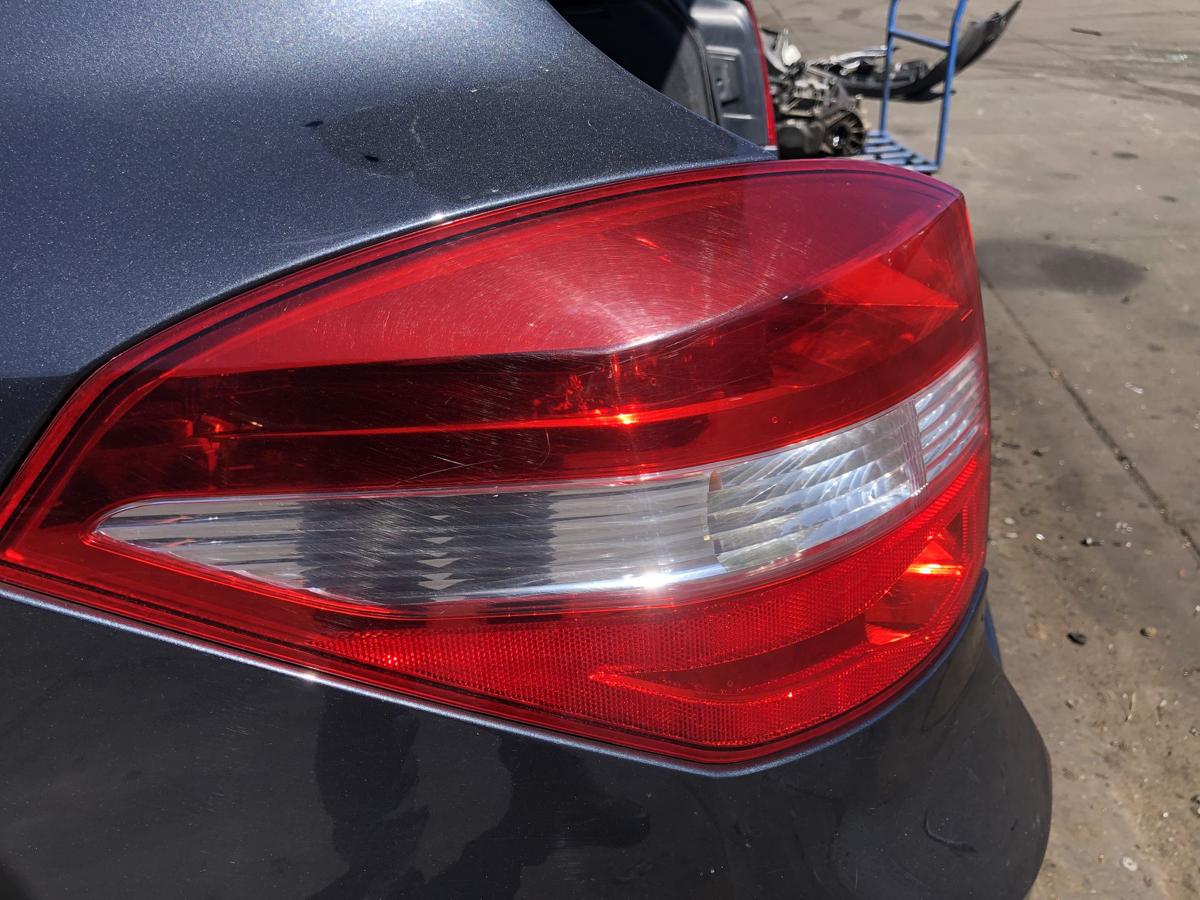 Renault Laguna III Grandtour original Rückleuchte links Heck/Schluss/Licht Bj 10