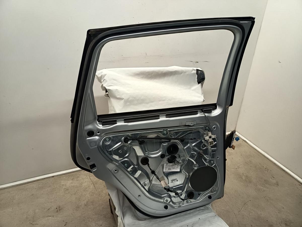 VW Polo 9N1 original T&uuml;r hinten links Fahrerseite LA7W Reflexsilber EZ2004