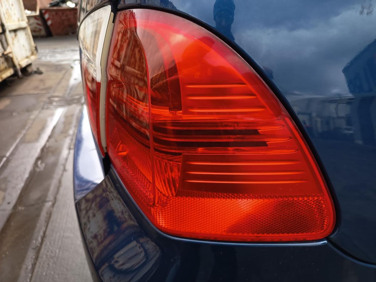 BMW 3er E91 Touring original R&uuml;ckleuchte rechts au&szlig;en Heck Schluss Licht Bj 2006