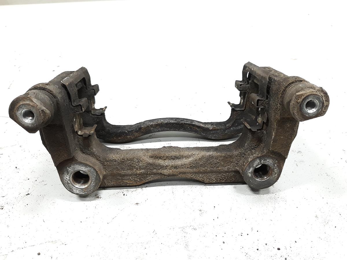 Nissan Qashqai J10 original Bremssattelträger Vorderachse rechts Bj.2013