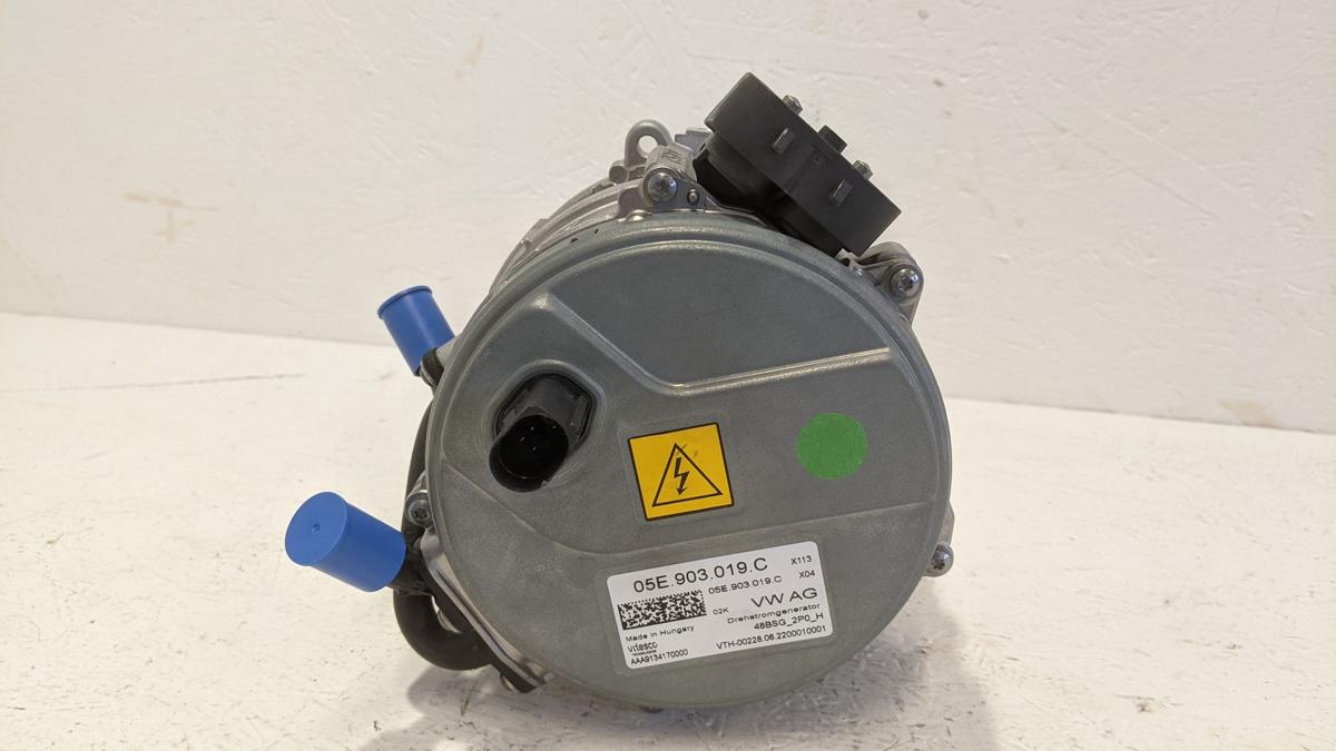 Lichtmaschine Generator Wassergekühlt Vitesco Drehstromgenerator VW Golf 8 VIII