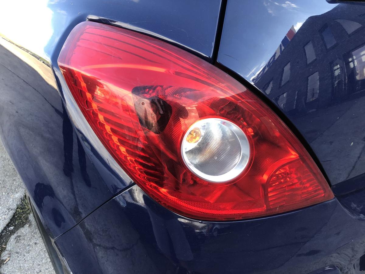 Opel Corsa D Rückleuchte links Rücklicht Heckleuchte 3 türer Schlusslicht