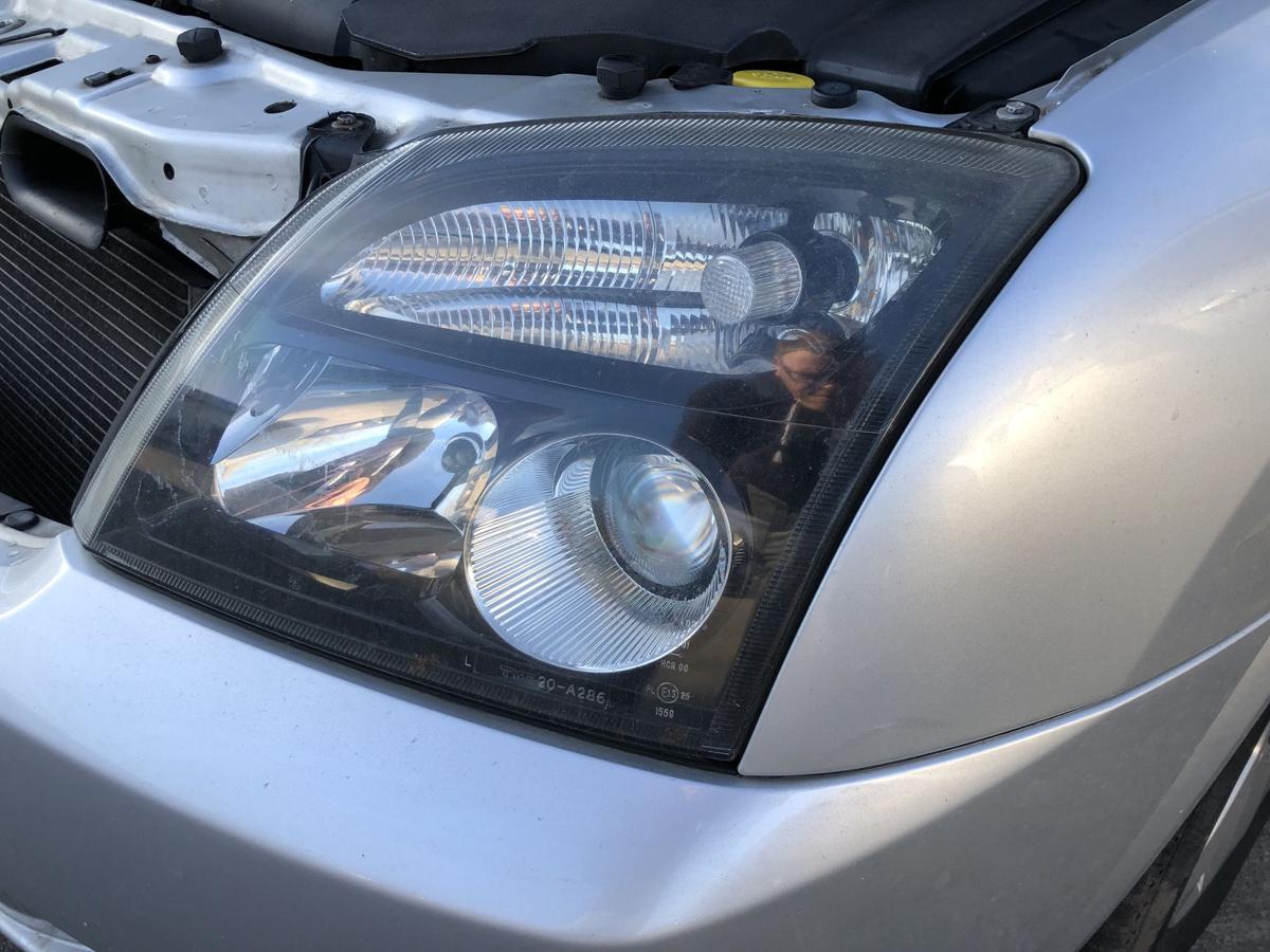 Opel Vectra C Caravan bis05 Scheinwerfer links Frontscheinwerfer Halogen TYC