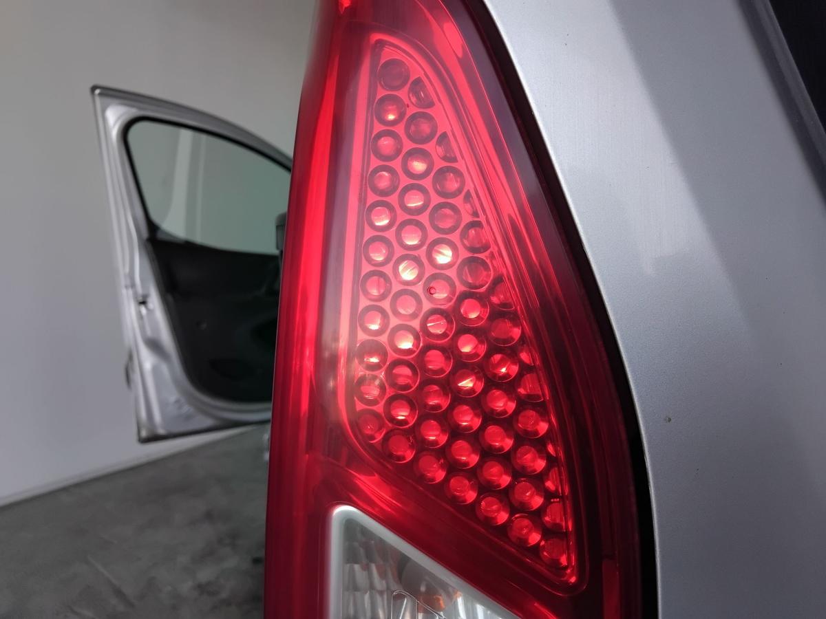 Peugeot Partner 2 Tepee BJ2009 orig R&uuml;ckleuchte Heckleuchte links f&uuml;r Heckklappe