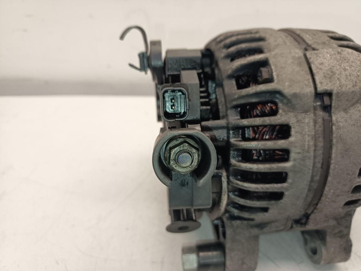 Citroen C4 Picasso Baujahr 2008 original Lichtmaschine Generator 9646321880