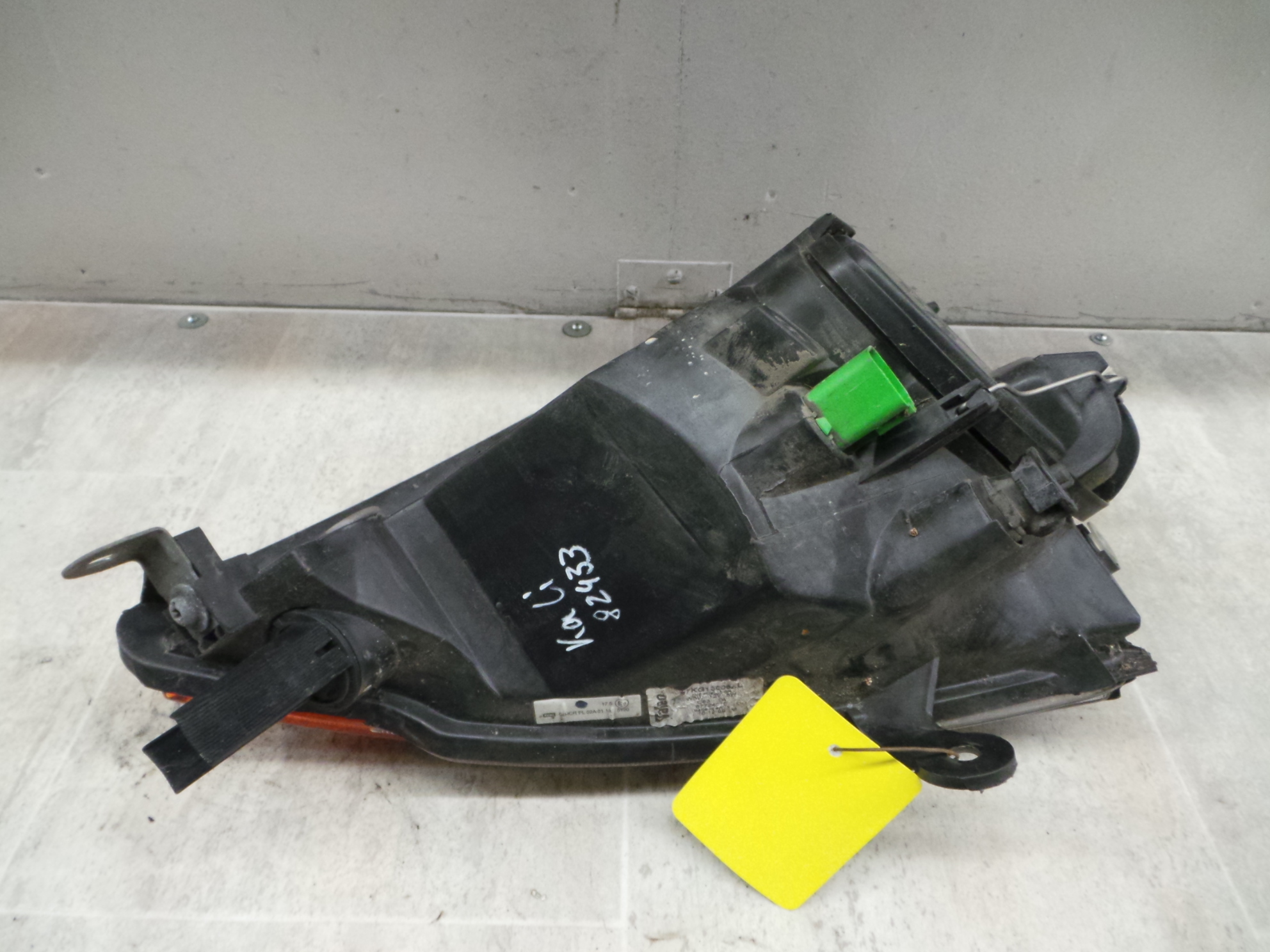 Ford KA BJ99 Scheinwerfer vorn links Lampe Valeo