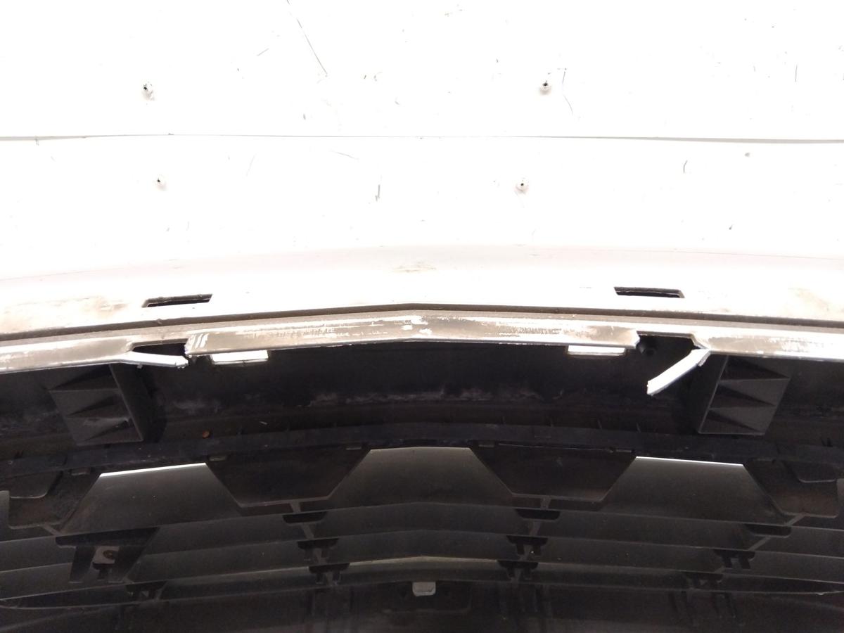 Opel Astra H original Sto&szlig;stange Sto&szlig;f&auml;nger vorn starsilber III Z157 Bj.2006