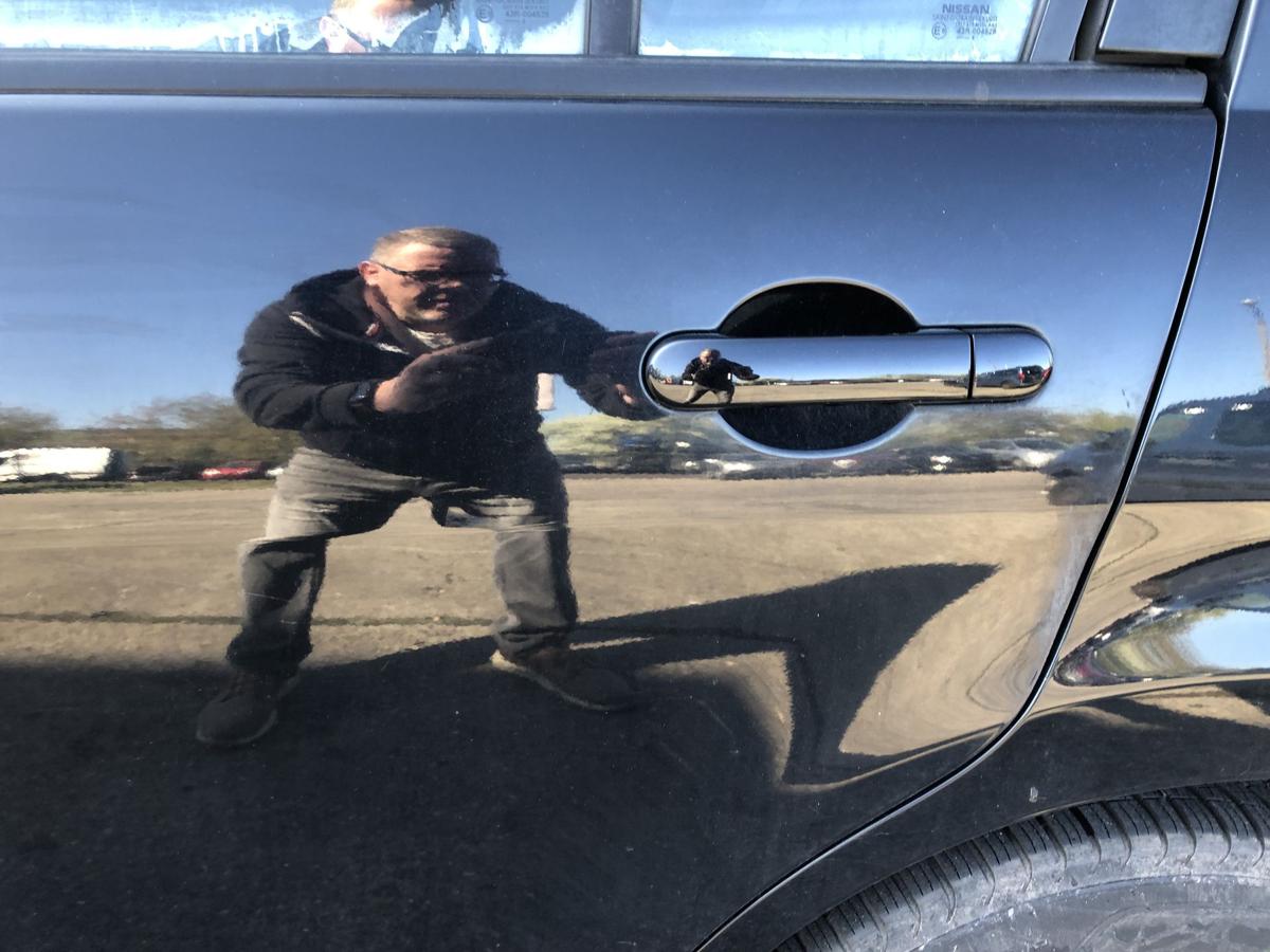 Nissan Tiida C11 T&uuml;r hinten links Fondt&uuml;r im Rohbau KH3 Superblack