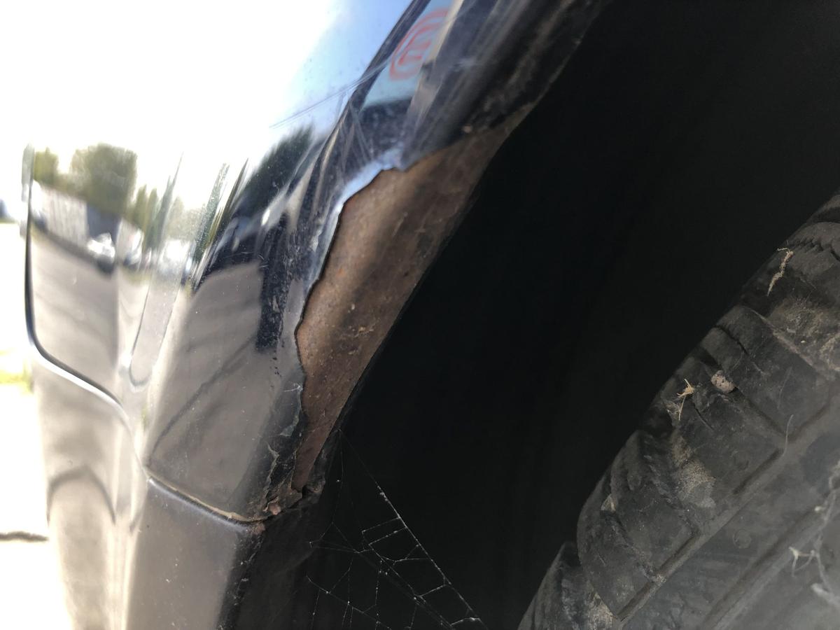 Audi A4 8H B6 Cabrio Kotflügel vorn links Fahrerseite Anrostungen LZ5J bis06