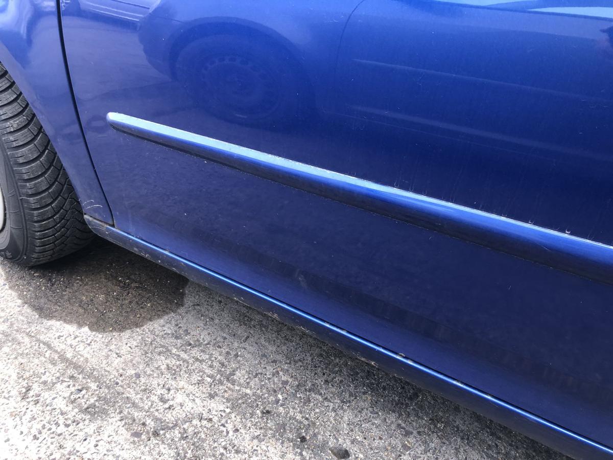 VW Golf 5 V 1K T&uuml;r vorn links Fahrert&uuml;r nur 3 t&uuml;rer LC5J Laserblaumet