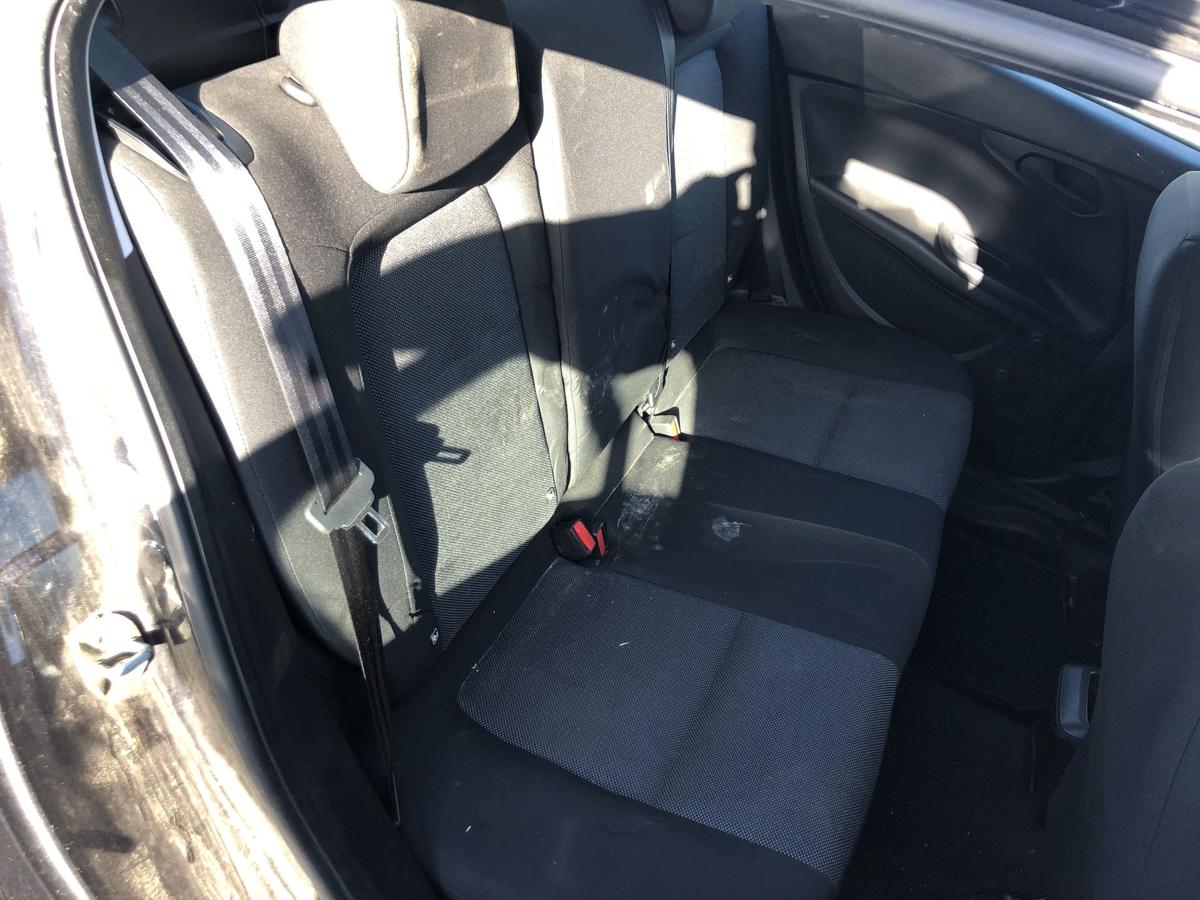 Fiat Tipo Typ 356 Limo Rücksitzbank Sitzbank hinten Rückbank Stufenheck Stoff