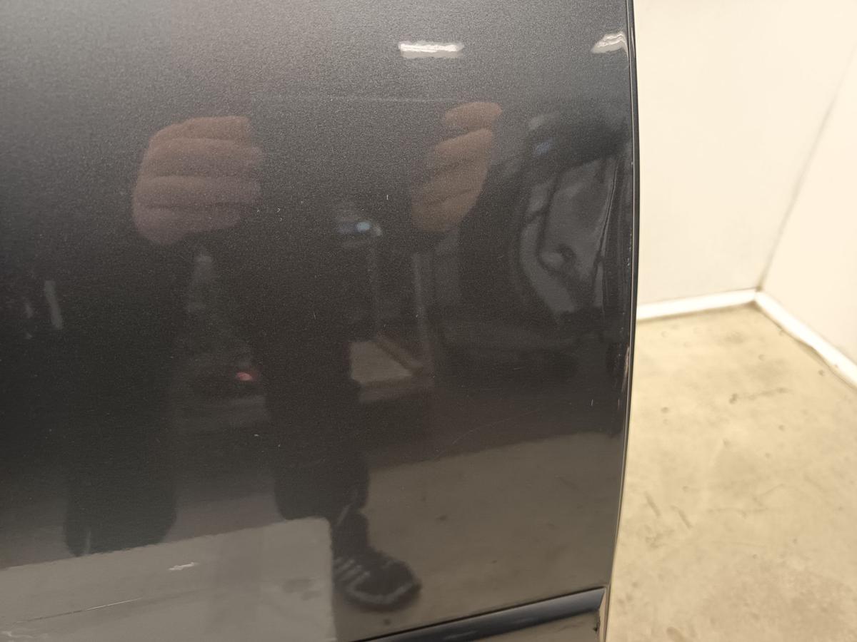 Audi A4 B6 Kombi original T&uuml;r hinten rechts LX7Z delfingraumet Delle Bj 2001