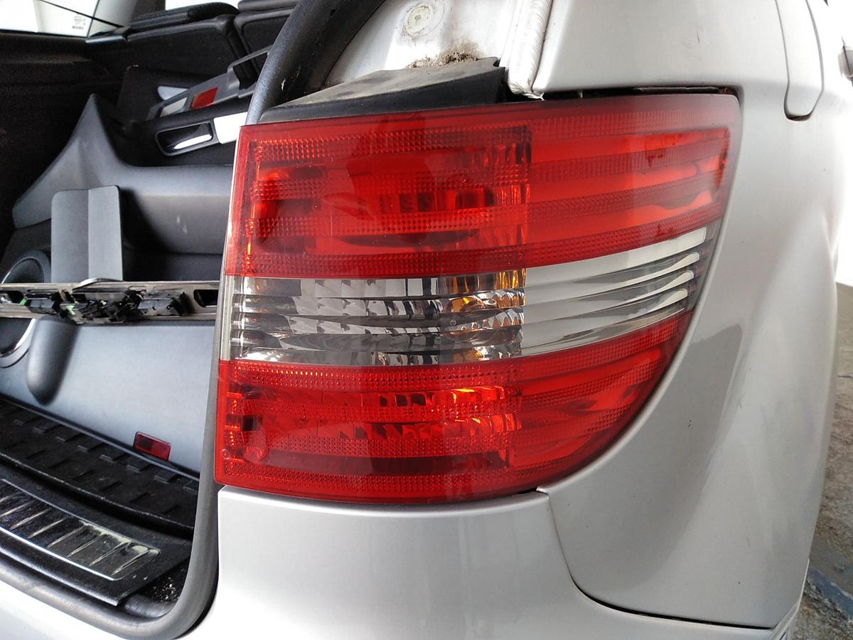 Mercedes Benz B-Klasse W245 original Rückleuchte Heckleuchte rechts Bj.2006