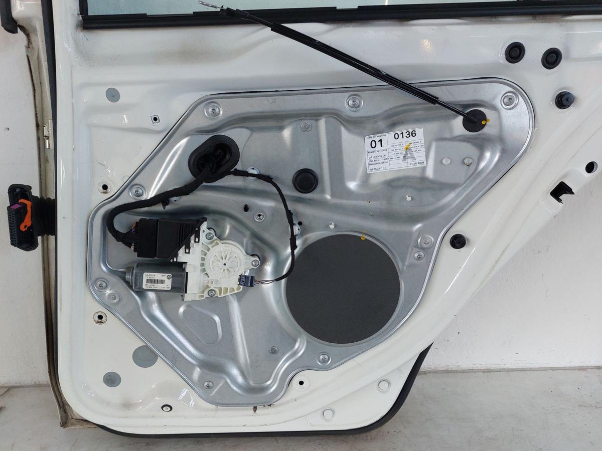 VW Golf 5 1KM Variant T&uuml;r hinten rechts Kombi Fondt&uuml;r LR9A Campanellweiss
