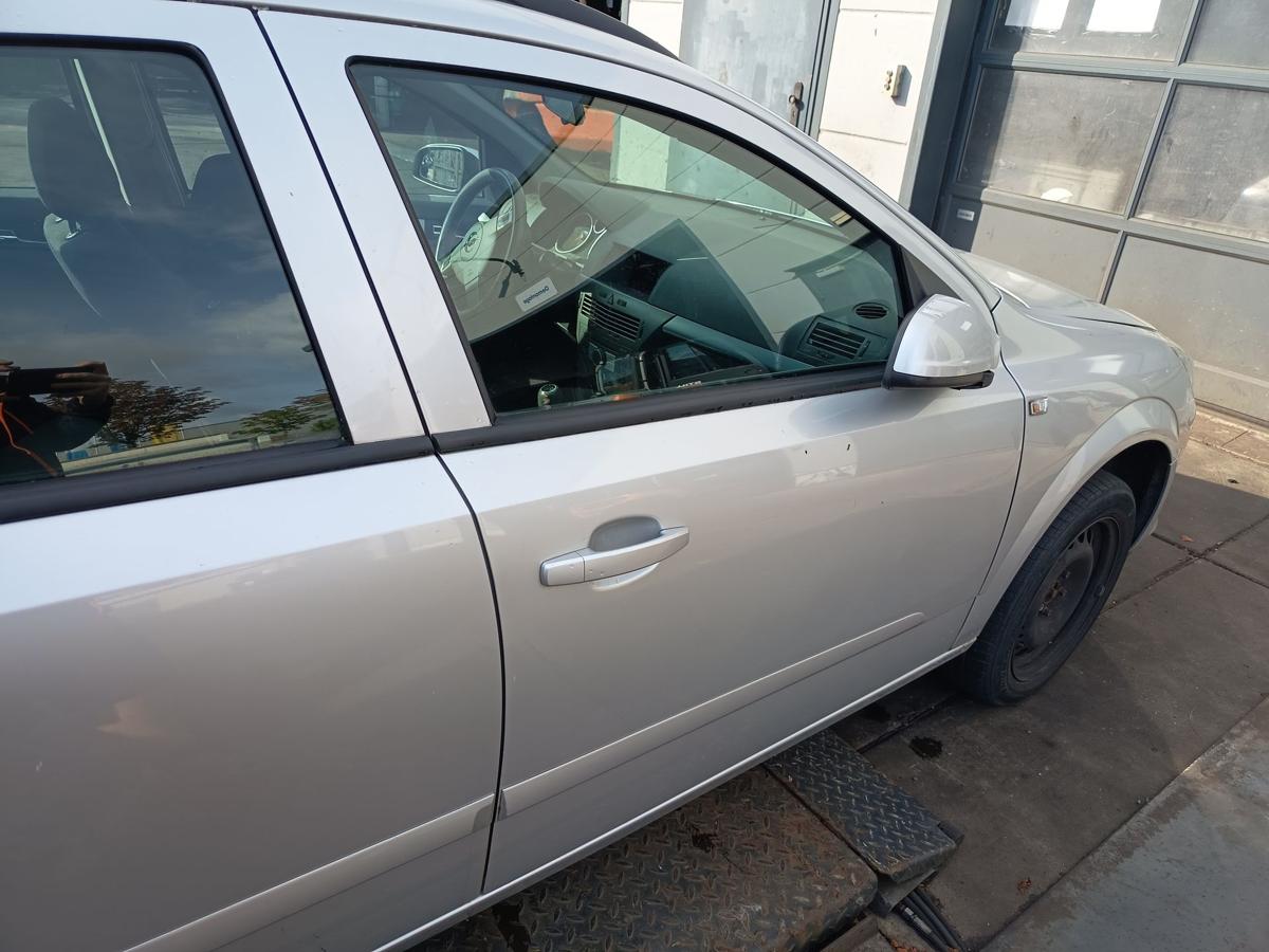 Opel Astra H Kombi original T&uuml;r Roht&uuml;r vorne rechts Z157 Starsilber III Bj 2006