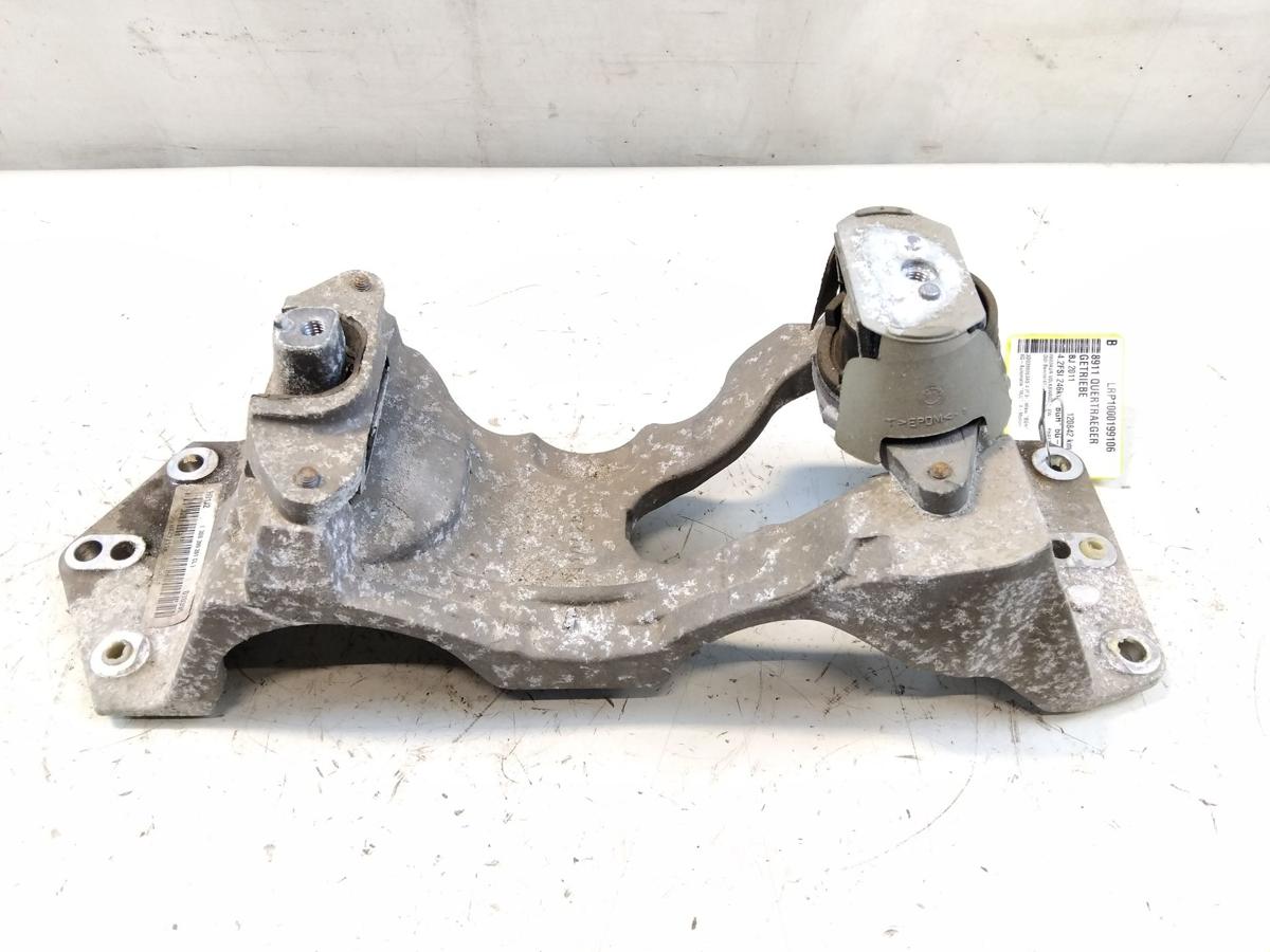 VW Phaeton GP3 original Getriebequertr&auml;ger 4.2FSI Automatik BJ2011 3D0399263AS