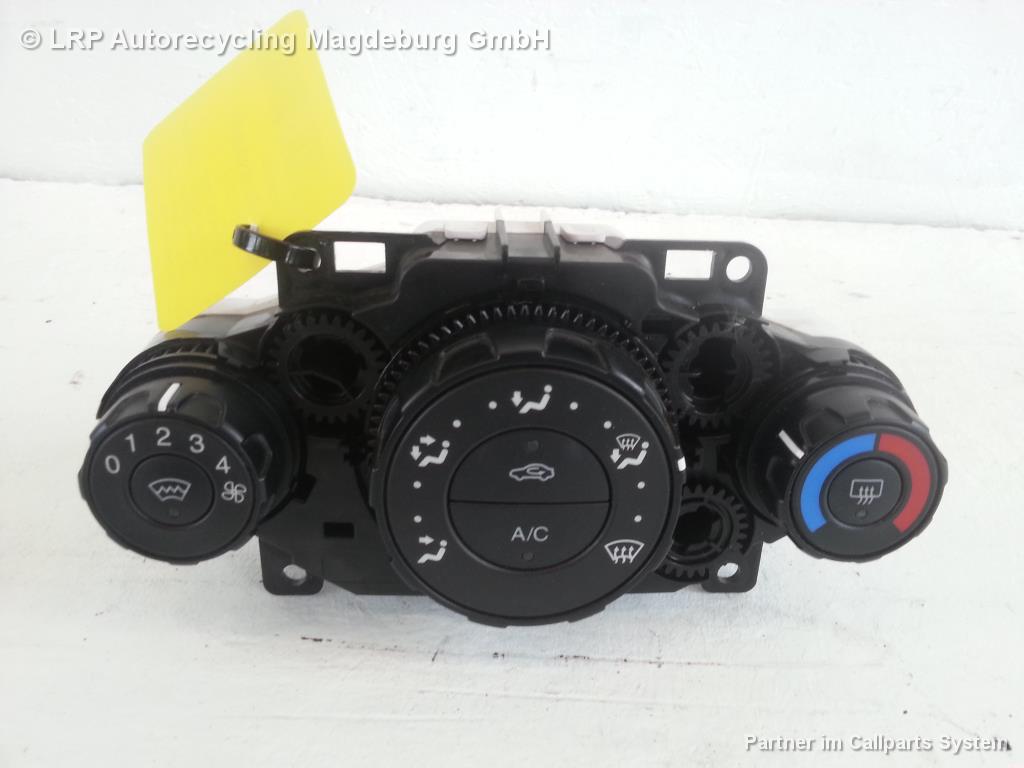 Ford Fiesta MK7 JA8 Klimabedienteil Heizungsregulierung 8A6119980BD