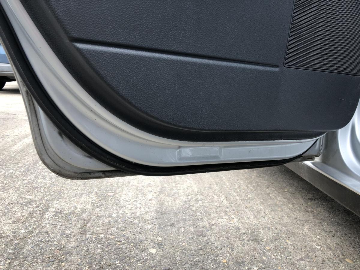 VW Polo 9N3 T&uuml;r hinten links Fondt&uuml;r LA7W Reflexsilber Metallic