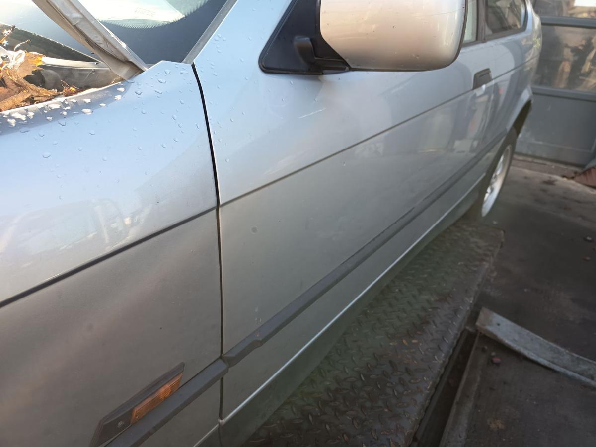 MW 3er E36 Compact Bj 1997 original Tür links Fahrer 309 Arktissilber Metallic