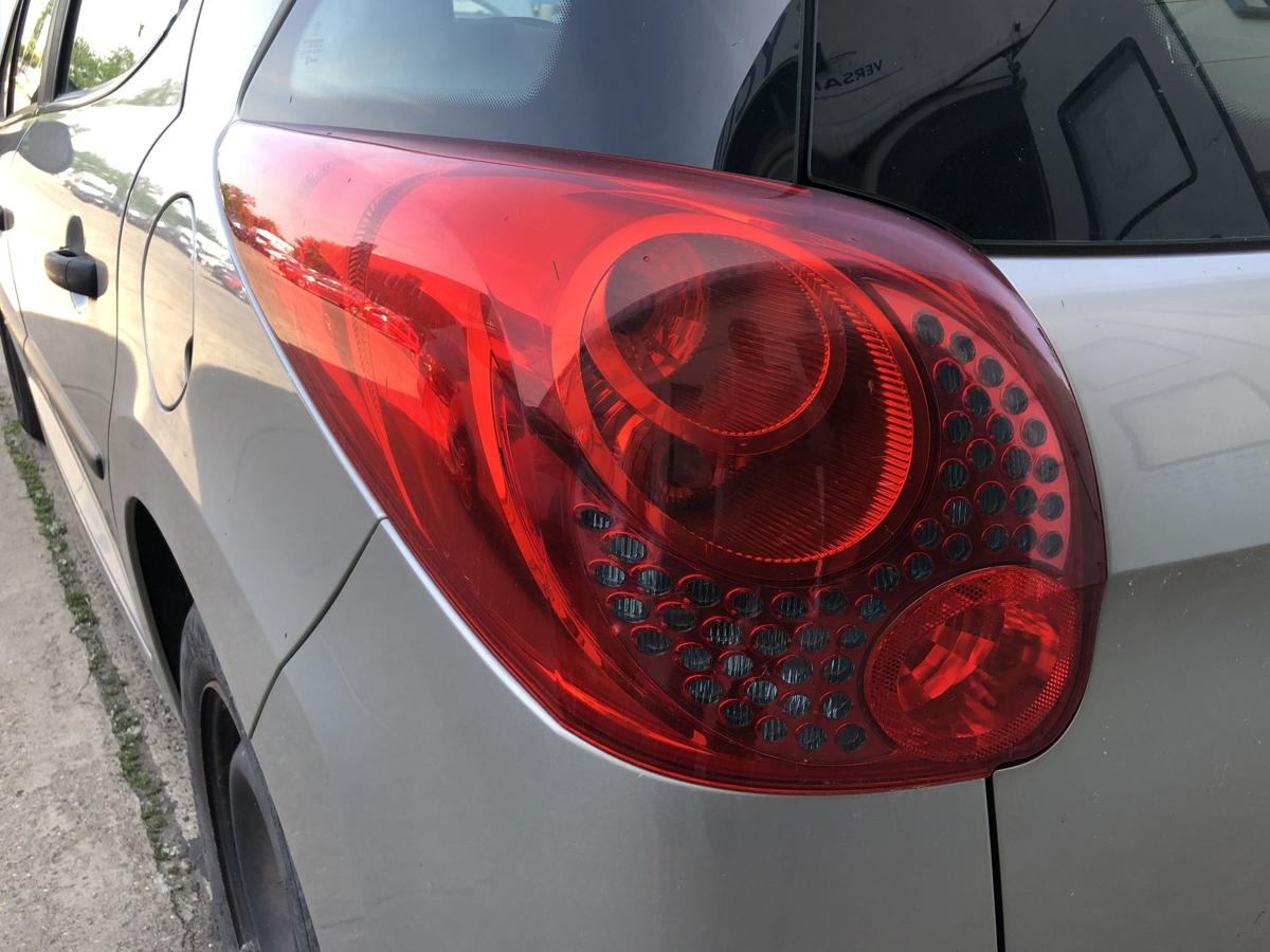 Peugeot 207 SW Typ WE R&uuml;ckleuchte links R&uuml;cklicht Heckleuchte Kombi