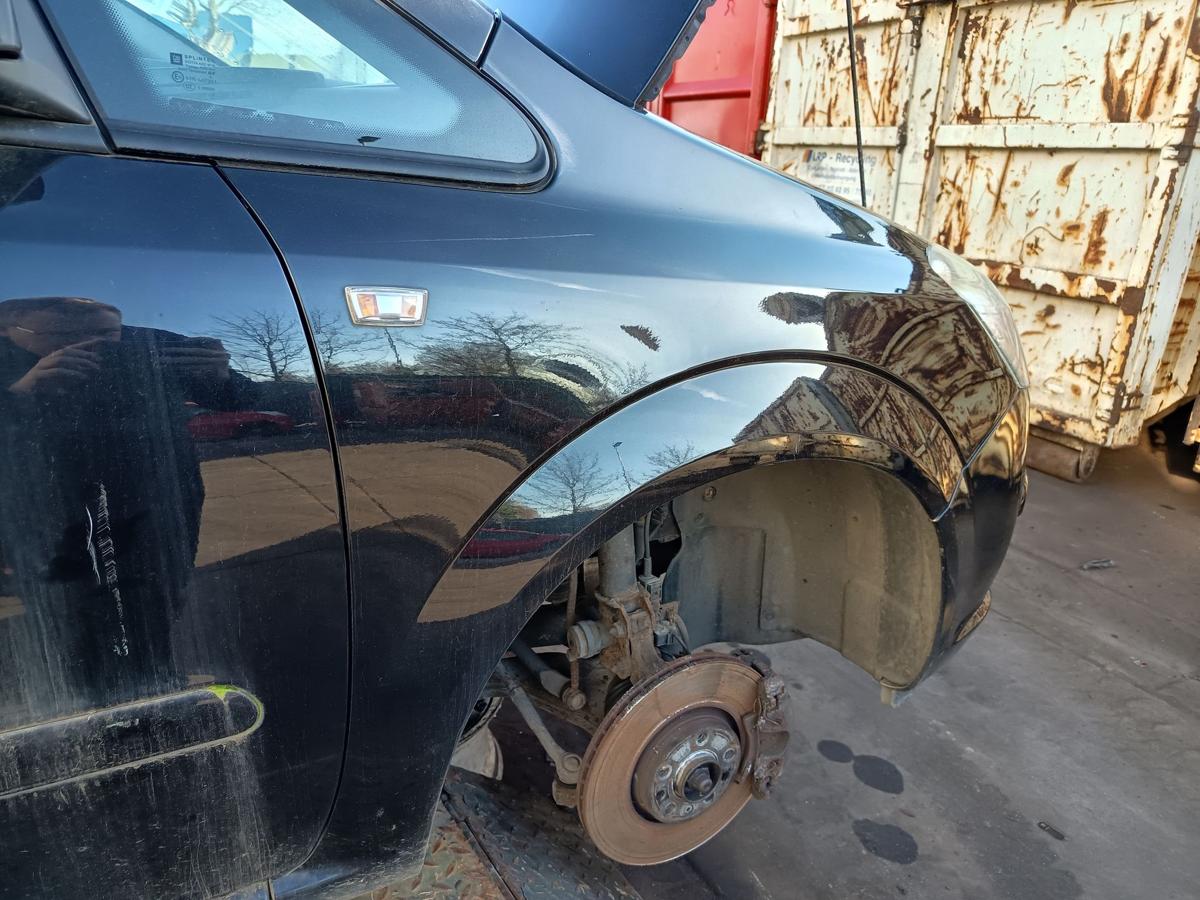 Opel Zafira B original Kotfl&uuml;gel rechts Z20R schwarz vor Facelift Baujahr 2005