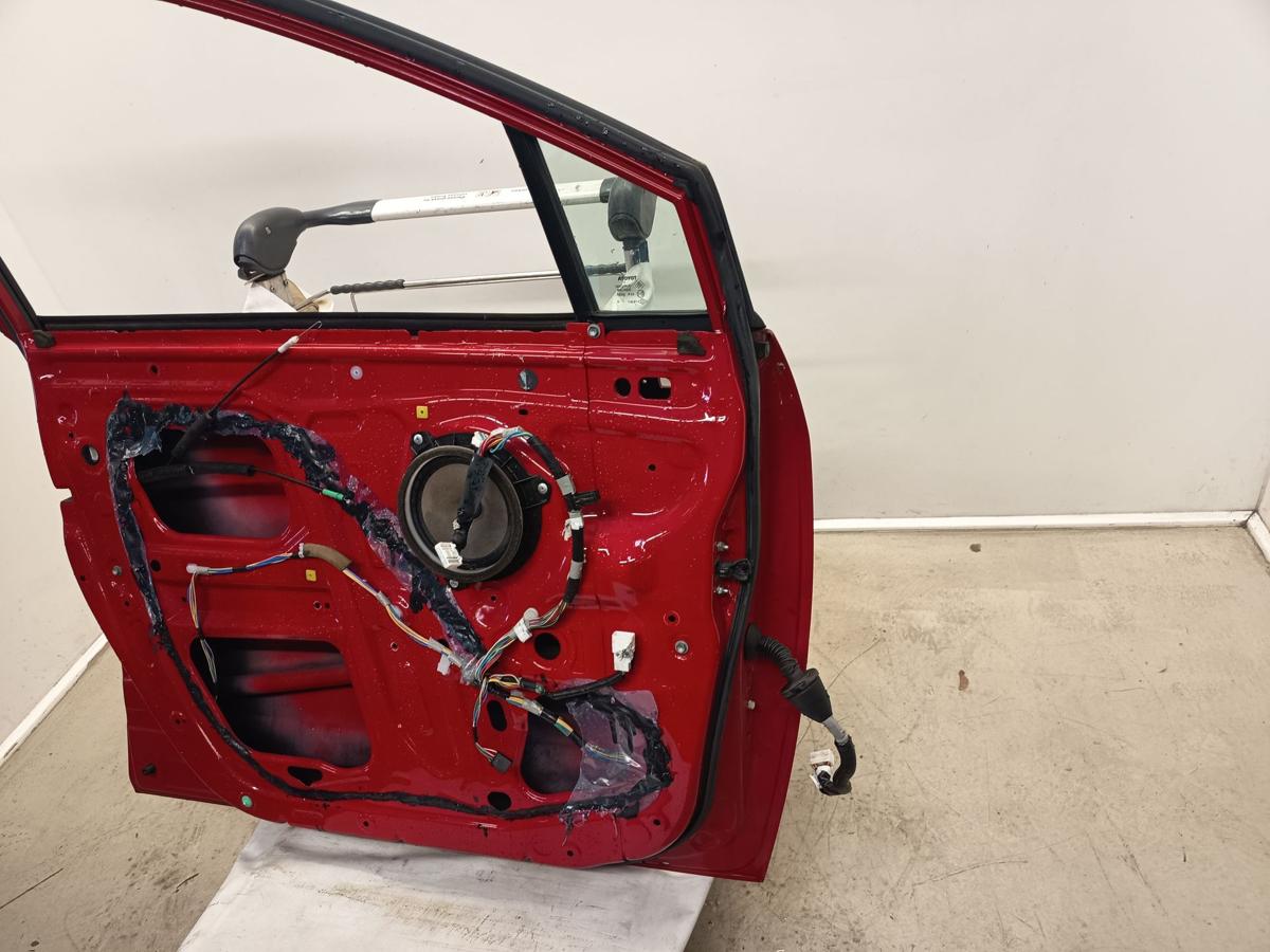 Toyota Corolla Verso II orig Tür vorn links Fahrer (Roh) 3J6 Super red Bj 2008