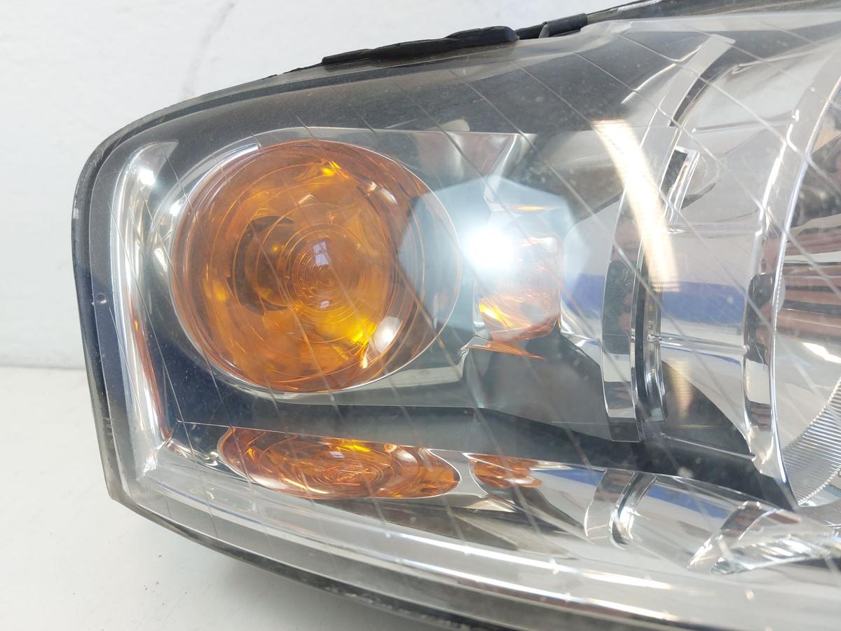 Audi A4 8E 8EC B7 Avant Scheinwerfer rechts Frontscheinwerfer Halogen OEM