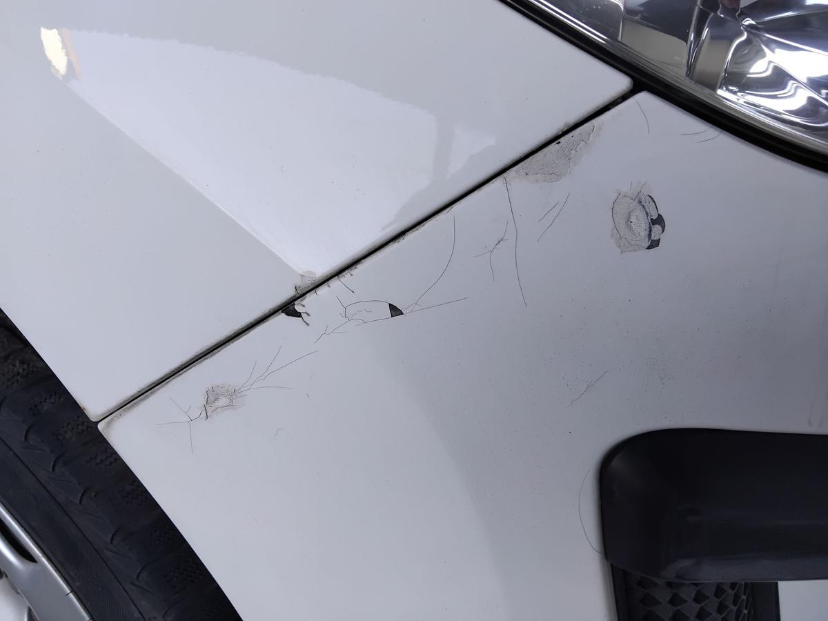 Peugeot 308 I original Sto&szlig;stange Sto&szlig;f&auml;nger vorn EWP Schneewei&szlig; BJ2010