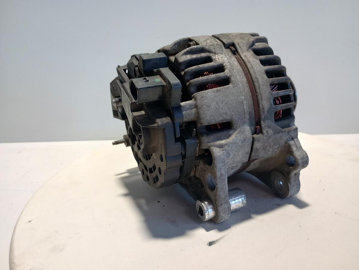 VW Polo 9N orig Lichtmaschine 110A Generator 1,4l 63kW AXU Bj 2004