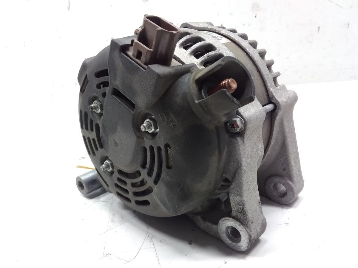 Volvo V50 original Lichtmaschine Generator 2.0TD 100kw D4204T Bj.2008